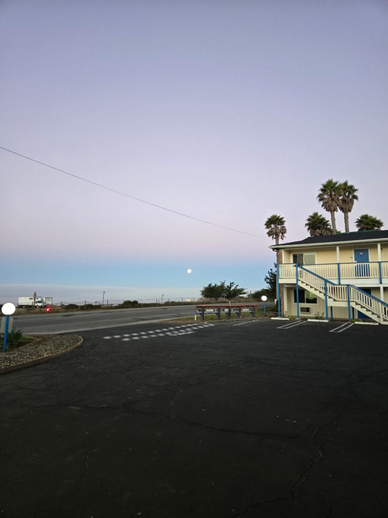 Coast Riders Inn San Simeon Esterno foto
